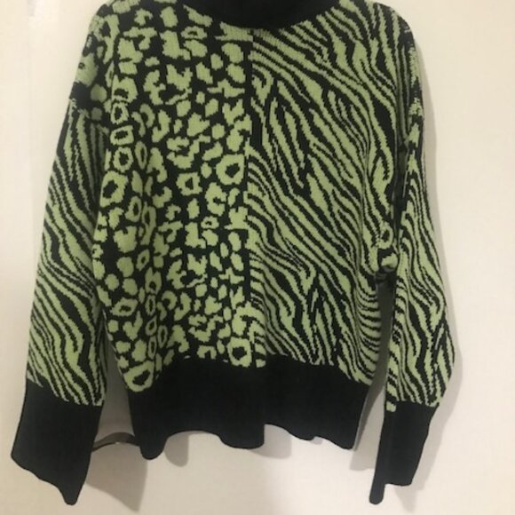 ZARA Viscose 50% Sweater, NWOT, size M/L - Picture 2 of 5